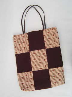 長方形のパッチワークバッグ