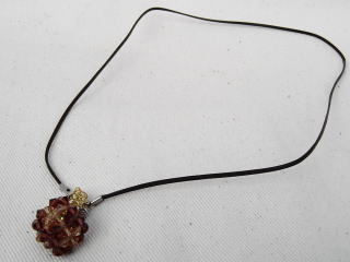 �L���[�u�̃`���[�J�[