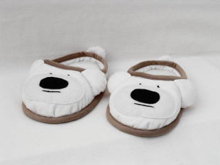 シロクマのルームシューズ